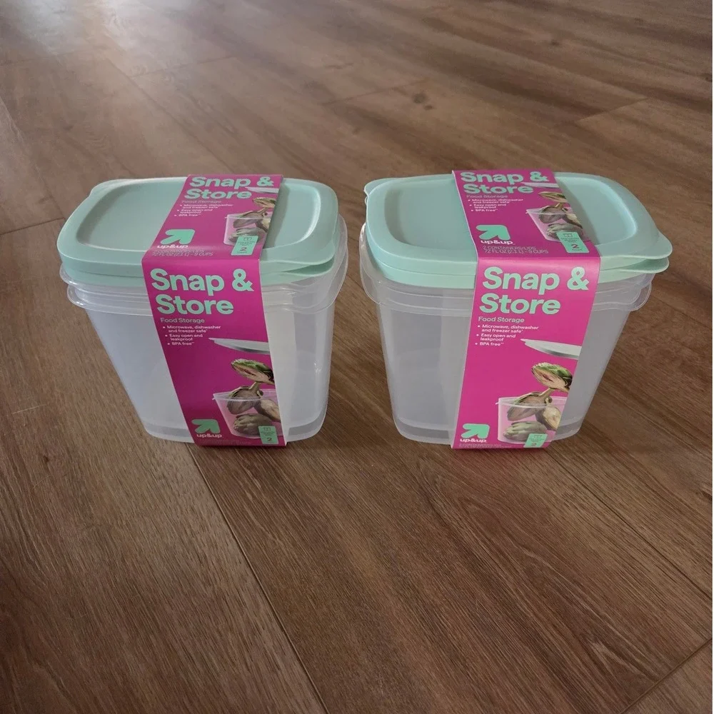 Up & Up Snap & Store Food Storage Containers 72oz 9 Cups 4 Pack Clear Mint Green